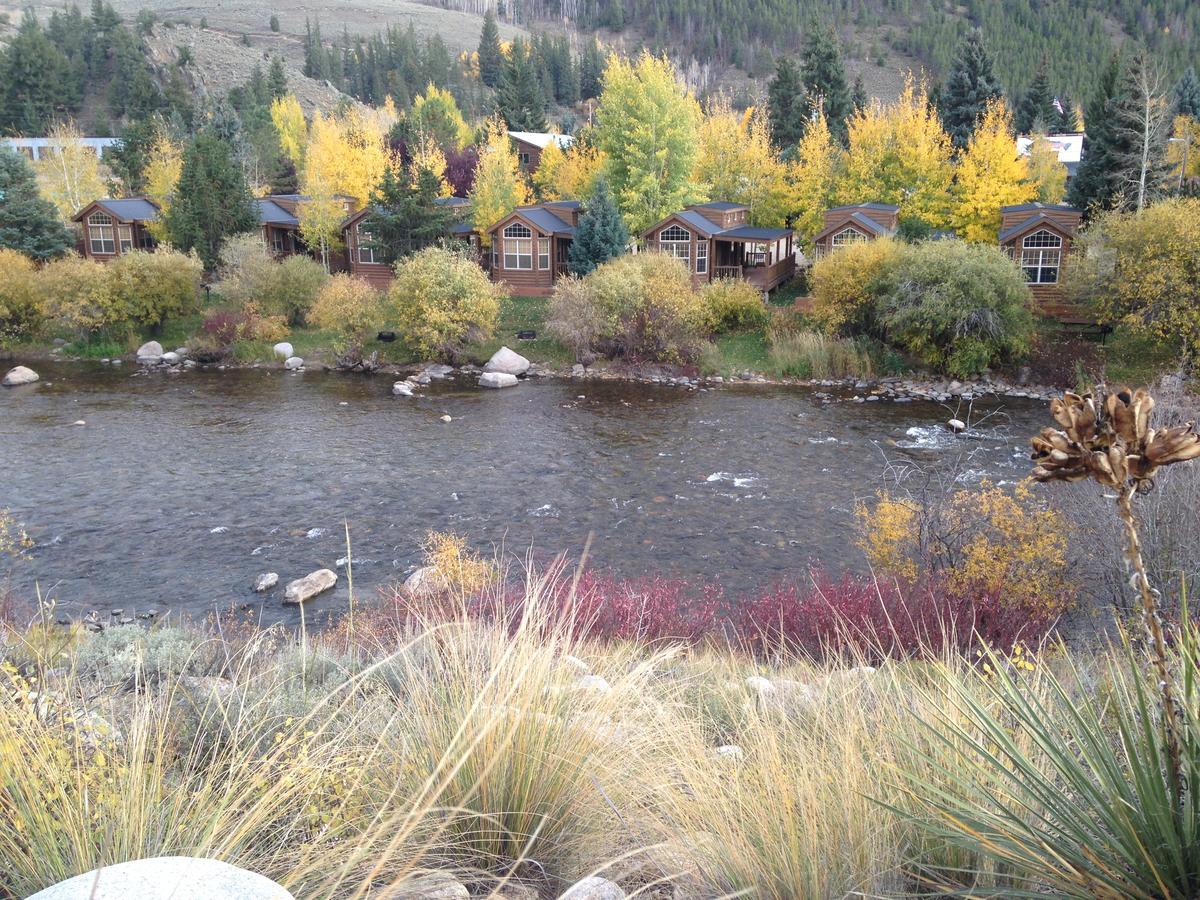 Three Rivers Resort Almont Esterno foto