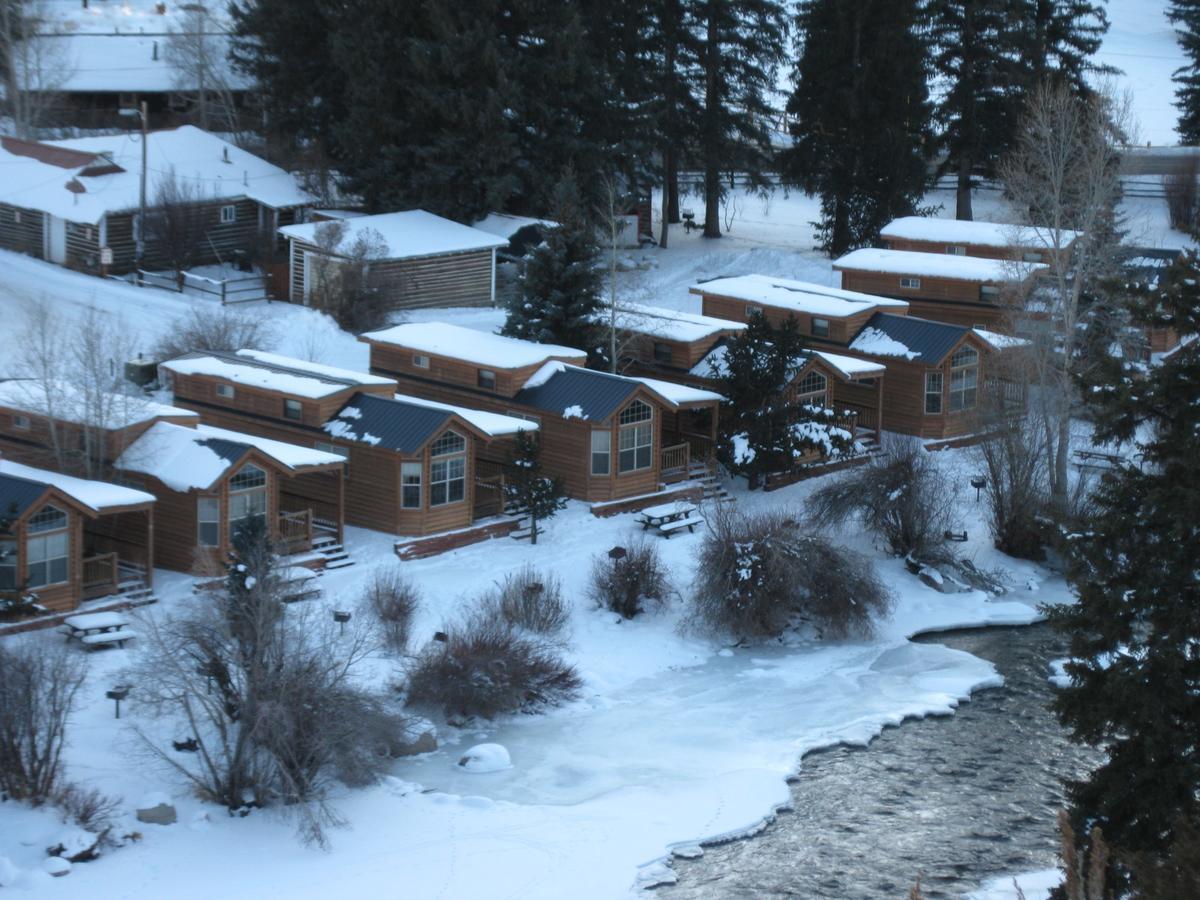 Three Rivers Resort Almont Esterno foto